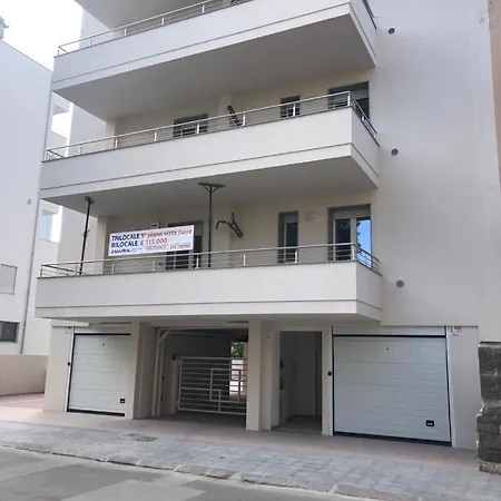 Apartment Black&white House Alghero