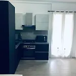 Black&white House Con Posto Auto אלגהרו